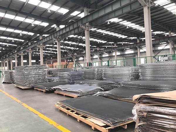 อุปกรณ์ฉีดกาวแบบจําแนกสององค์ประกอบ สําหรับการส่งออกที่สะดวกสบาย 4