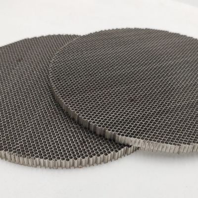 304 316L SS สแตนเลส อุปกรณ์ระบายอากาศ honeycomb ด้วยการป้องกันการกัดกร่อน