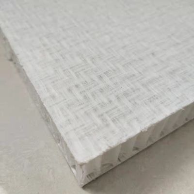 ความหยาบผิว พานอลูมิเนียม FRP Honeycomb แผ่นสะอาดง่าย