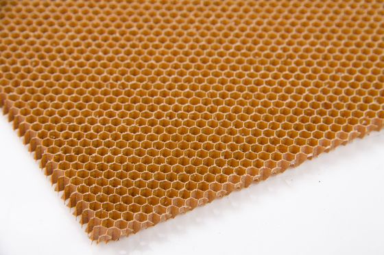 เกรดการบินในประเทศ Nomex Honeycomb Core ความแข็งแรงสูง น้ําหนักเบา