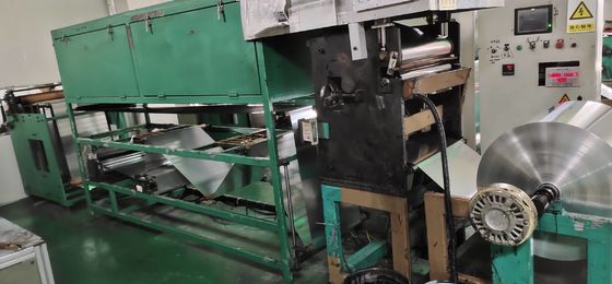 อัตโนมัติ Honeycomb Gluing Machine อลูมิเนียม Honeycomb เครื่องทําแกน