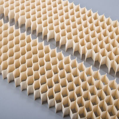 OEM ODM กระดาษ Honeycomb Core สําหรับประตู ด้วยขนาดเซลล์ 20 มม