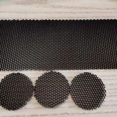 กลม 3 มิลลิเมตร ความหนา อลูมิเนียม Honeycomb Grid Core ใช้สําหรับไฟจราจรต่าง ๆ