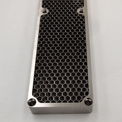 1mx1m อุปกรณ์ระบายอากาศสแตนเลส honeycomb สําหรับแพลตฟอร์มไฟฟ้า