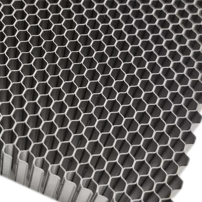 จุดปั่นเหล็กไร้ขัดลม Honeycomb แผ่นอากาศเซลล์ขนาด 10 มม สําหรับอุโมงค์ลม