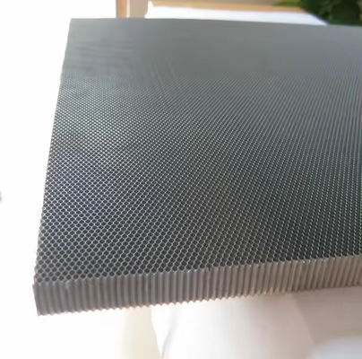 ปรับแต่งขนาดใหญ่เหล็กไร้ขัดลม Honeycomb ระบายอากาศ Honeycomb จาน 2500x2000mm
