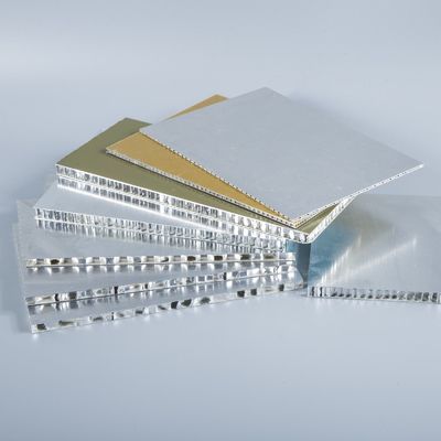 สร้าง PE และ PVDF Coating 1 2 แผ่นผงผึ้งอัลลูมิเนียม
