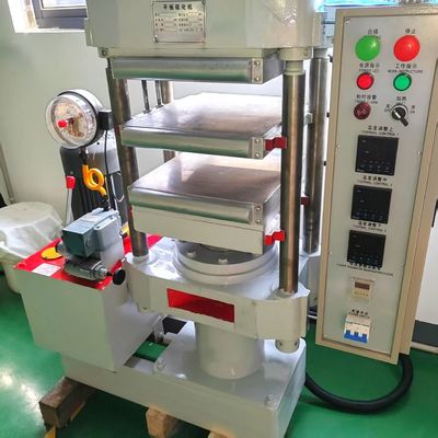 25T ความแม่นยําการควบคุมสูง เครื่องพิมพ์แผ่น vulcanizing