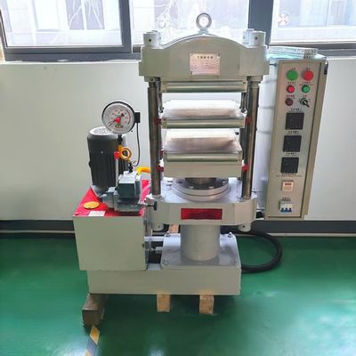 25T ความแม่นยําการควบคุมสูง เครื่องพิมพ์แผ่น vulcanizing