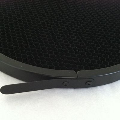 อลูมิเนียม Honey Comb Grid 200x300mm สําหรับอุปกรณ์เสริมภาพถ่าย
