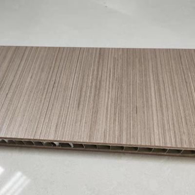 การตกแต่งภายใน HPL ผนังผงผึ้ง 1150x1150mm กันความชื้น