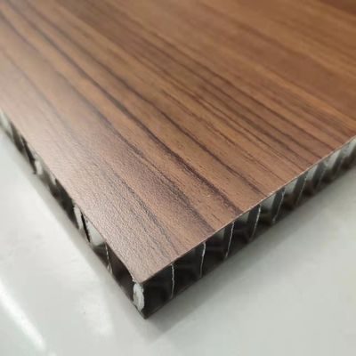 HPL อลูมิเนียม Honeycomb Panel สําหรับการขนส่งทางรถไฟแรงสูง