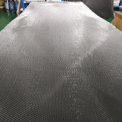 ขนาดใหญ่ Perforated อลูมิเนียม Honeycomb Core Hexagonal สําหรับอุตสาหกรรมก่อสร้าง